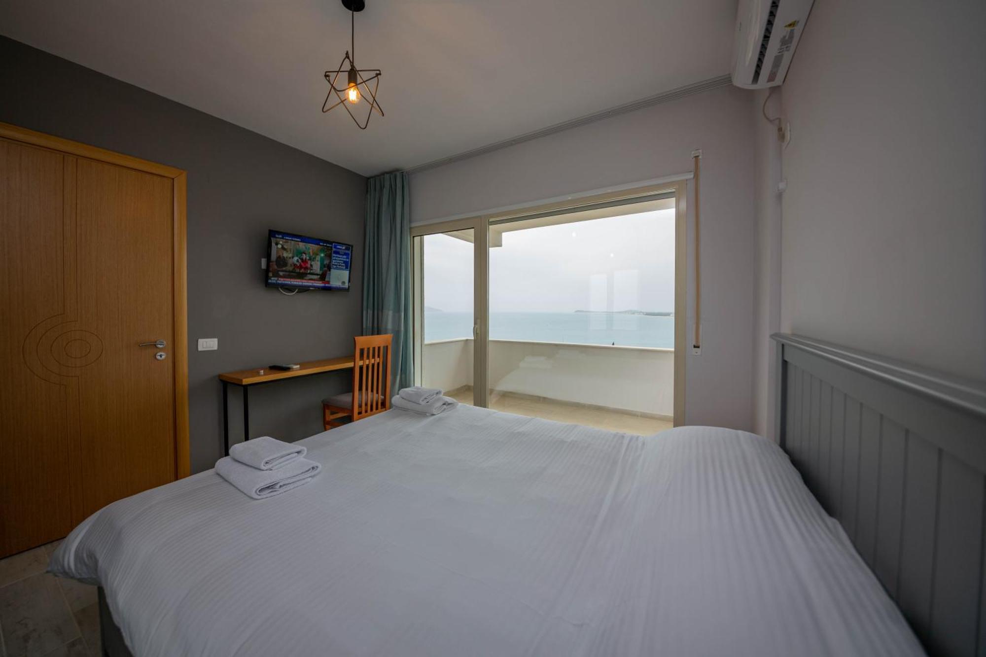 Aerial Hotel & Spa Vlorë エクステリア 写真