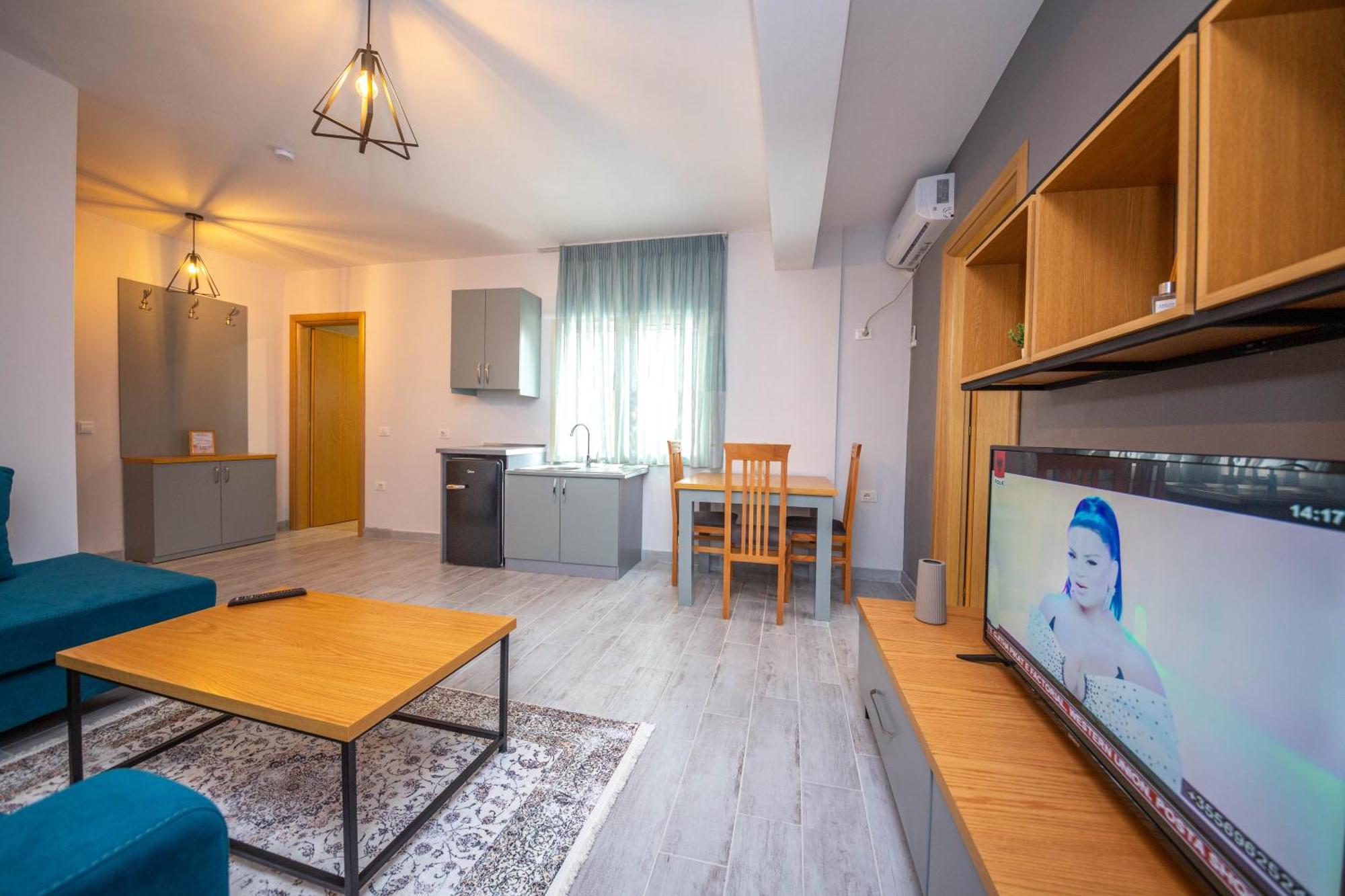 Aerial Hotel & Spa Vlorë エクステリア 写真